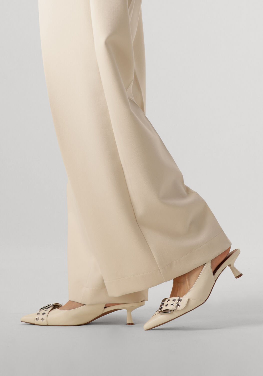 Creme BIBI LOU Slingbacks 521Z10VK - large