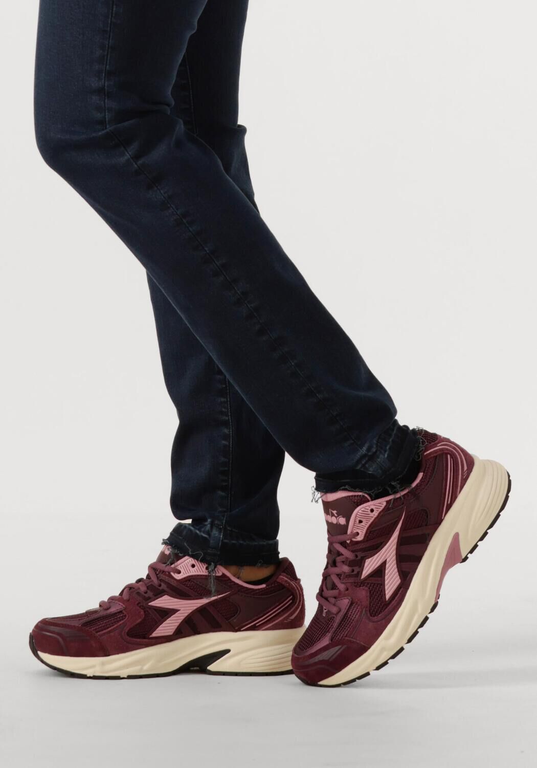 Paarse DIADORA Sneakers MYTHOS STAR - large