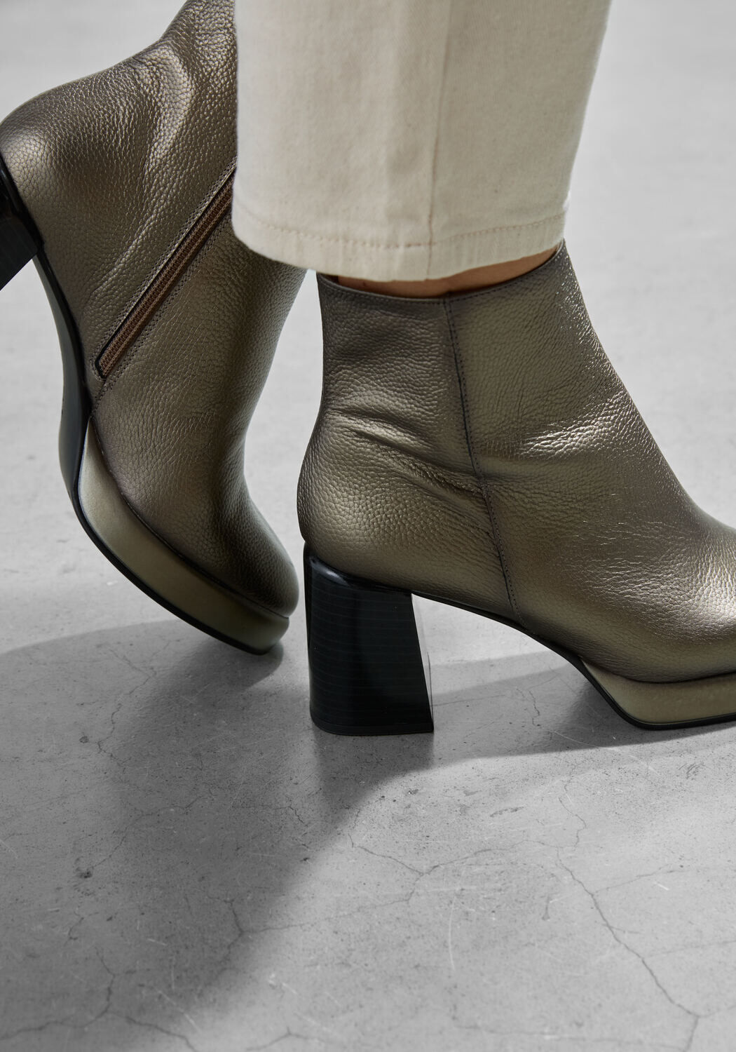 Bronzen HISPANITAS Enkellaarsjes HI243674 MET - large