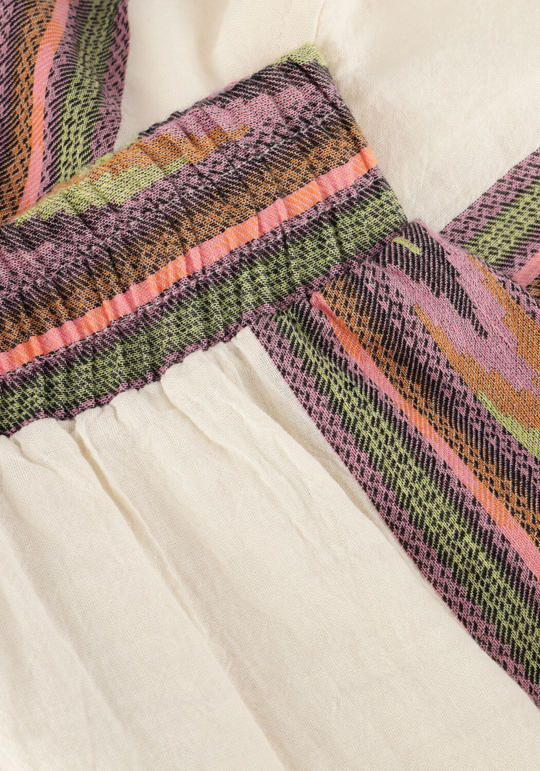 Ecru DEVOTION Korte broek ATI - large