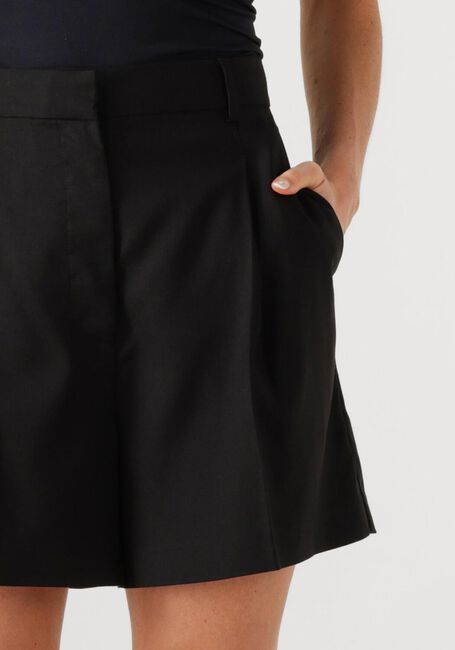 Zwarte SECOND FEMALE Korte broek SHARO SHORTS - large