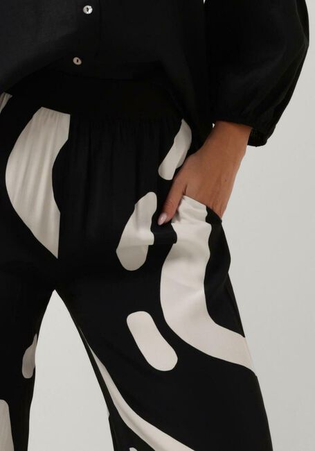 Zwarte CAROLINE BISS Pantalon 1558/19 - large