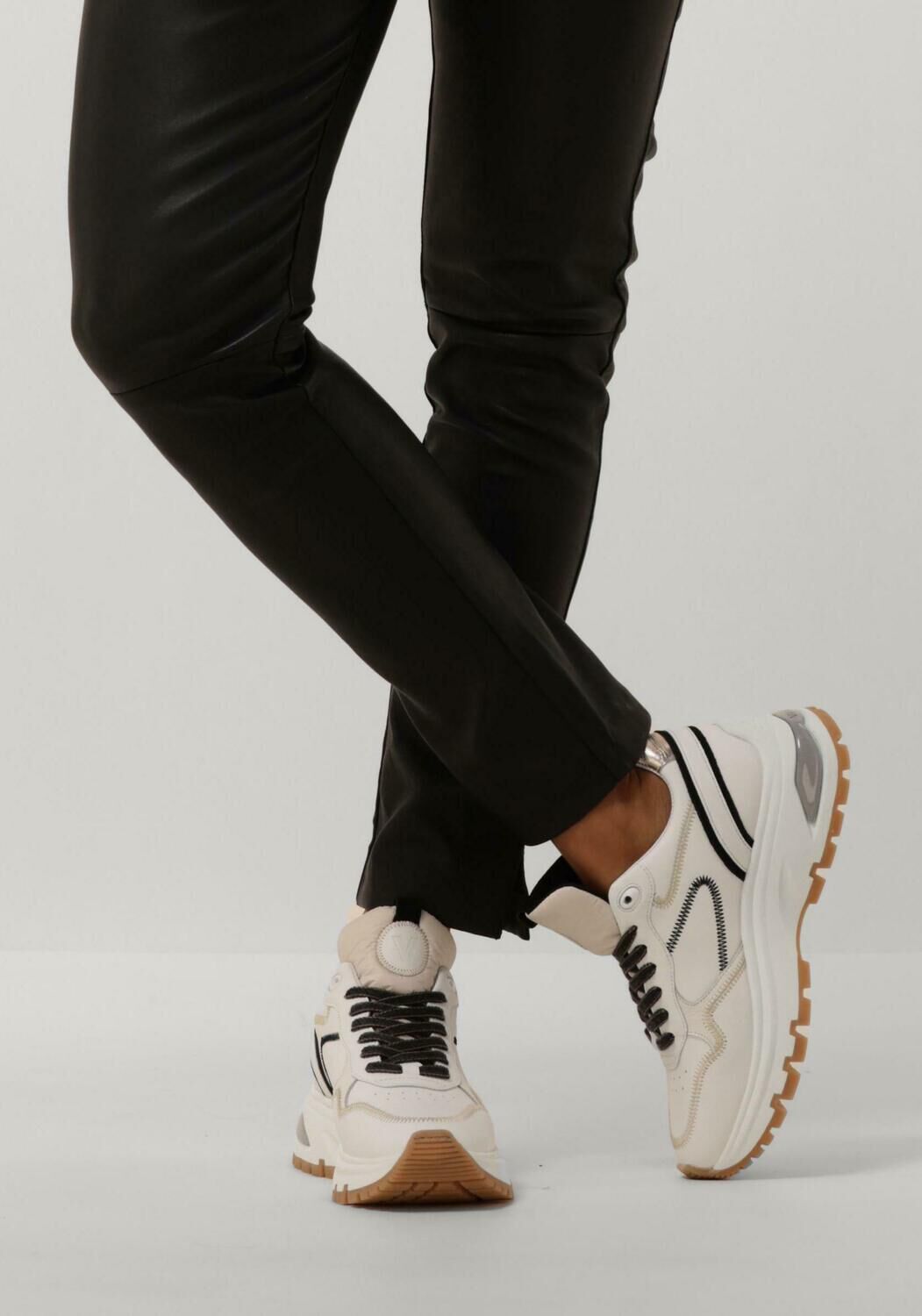 Witte VIA VAI Lage sneakers LIZ DULCE - large