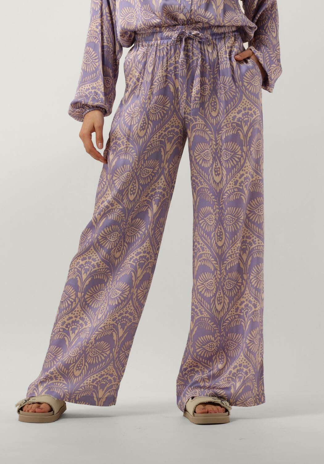 Amaya Amsterdam Wijde Broek Dames Leaf, Maat: M, Kleur: Lila