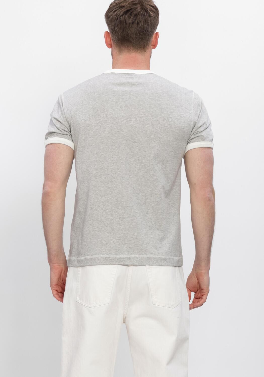 Grijze AMI PARIS T-shirt SHORT SLEEVES CLASSIC FIT TEESHIRT WITH AMI PARIS KNITTED PATCH - large