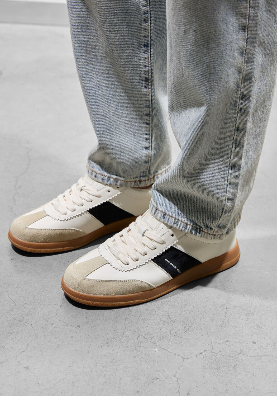 Witte EAST PACIFIC TRADE Lage sneakers SANTOS - medium