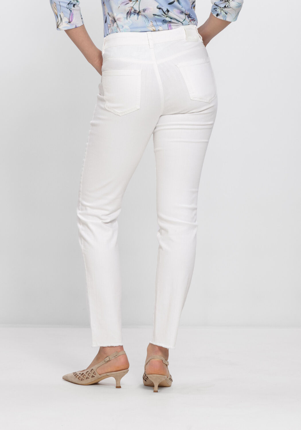 Witte MARC CAIN PANTS Jeans AP 82.56 D12 - large
