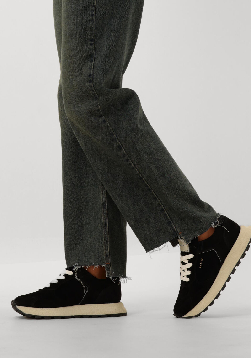 Sneakers voor dames online kopen Morgen in huis Assem