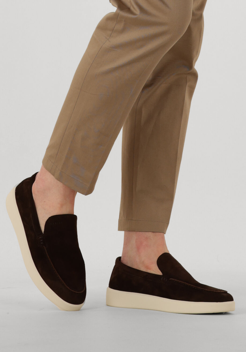 Bruine NUBIKK Loafers JORO MIO - large