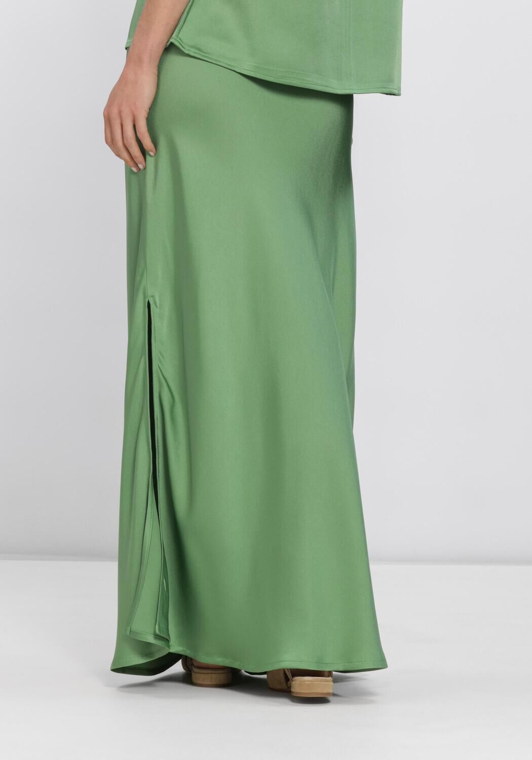 Groene SEA ME HAPPY Maxirok AYDA SKIRT SATIN CREPE - large