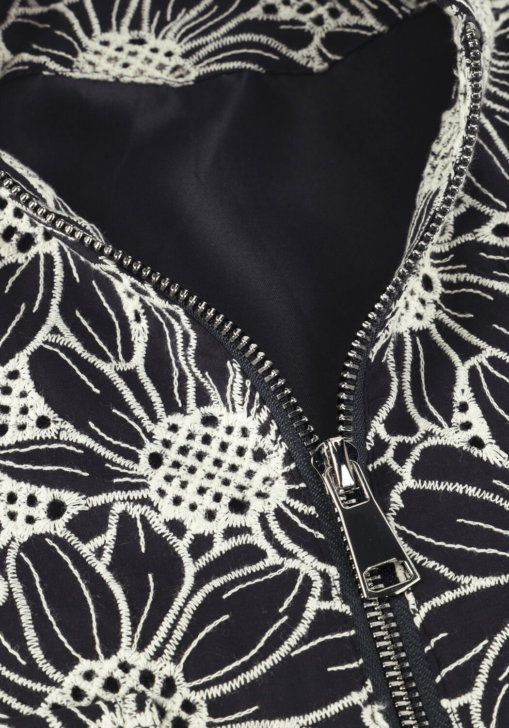 Witte IBANA Jack JAIDY - large