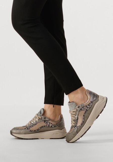 Zilverkleurig XSENSIBLE Lage sneakers MILAU - large