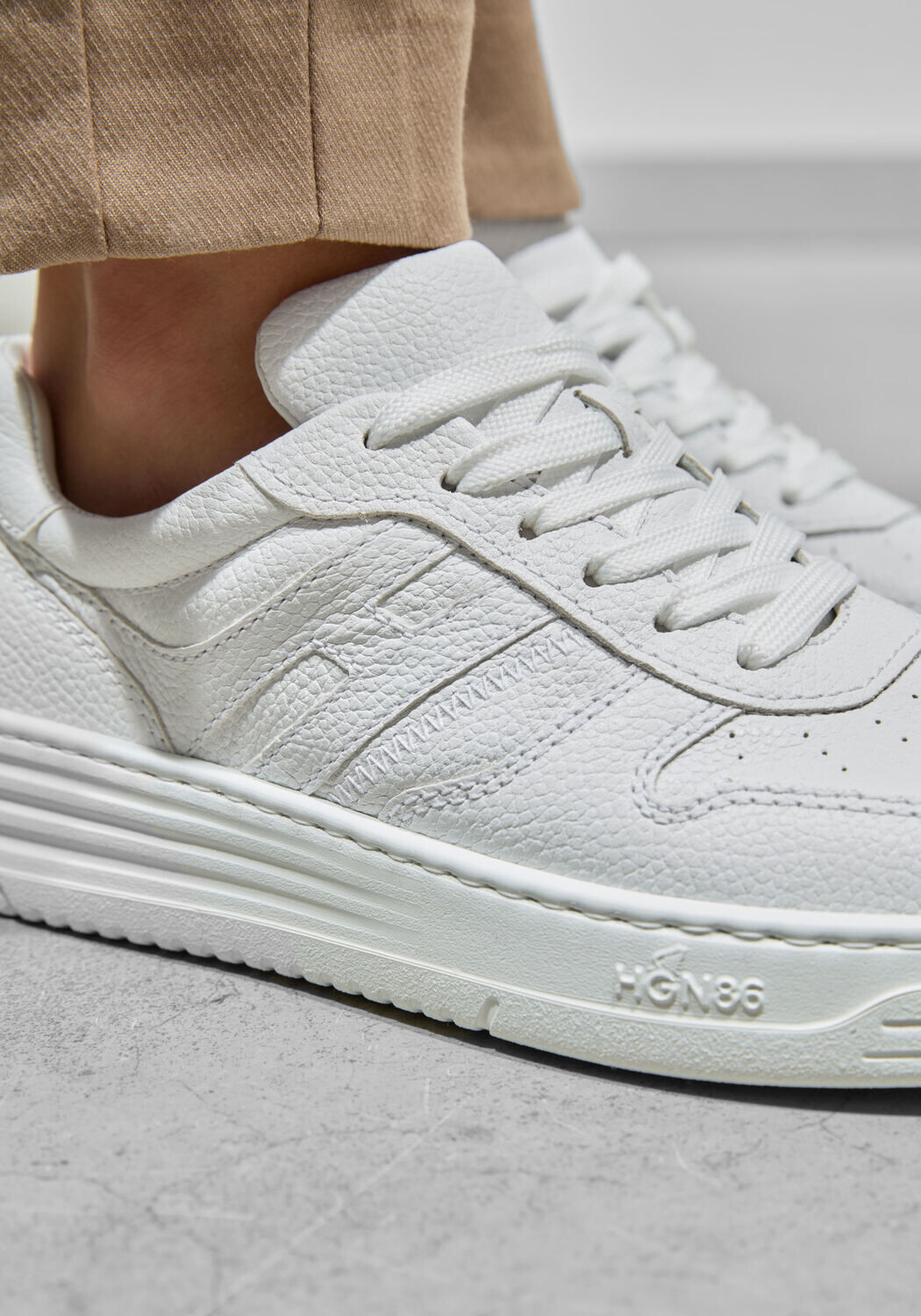 Witte HOGAN Lage sneakers H630 ALLACCIATO - large