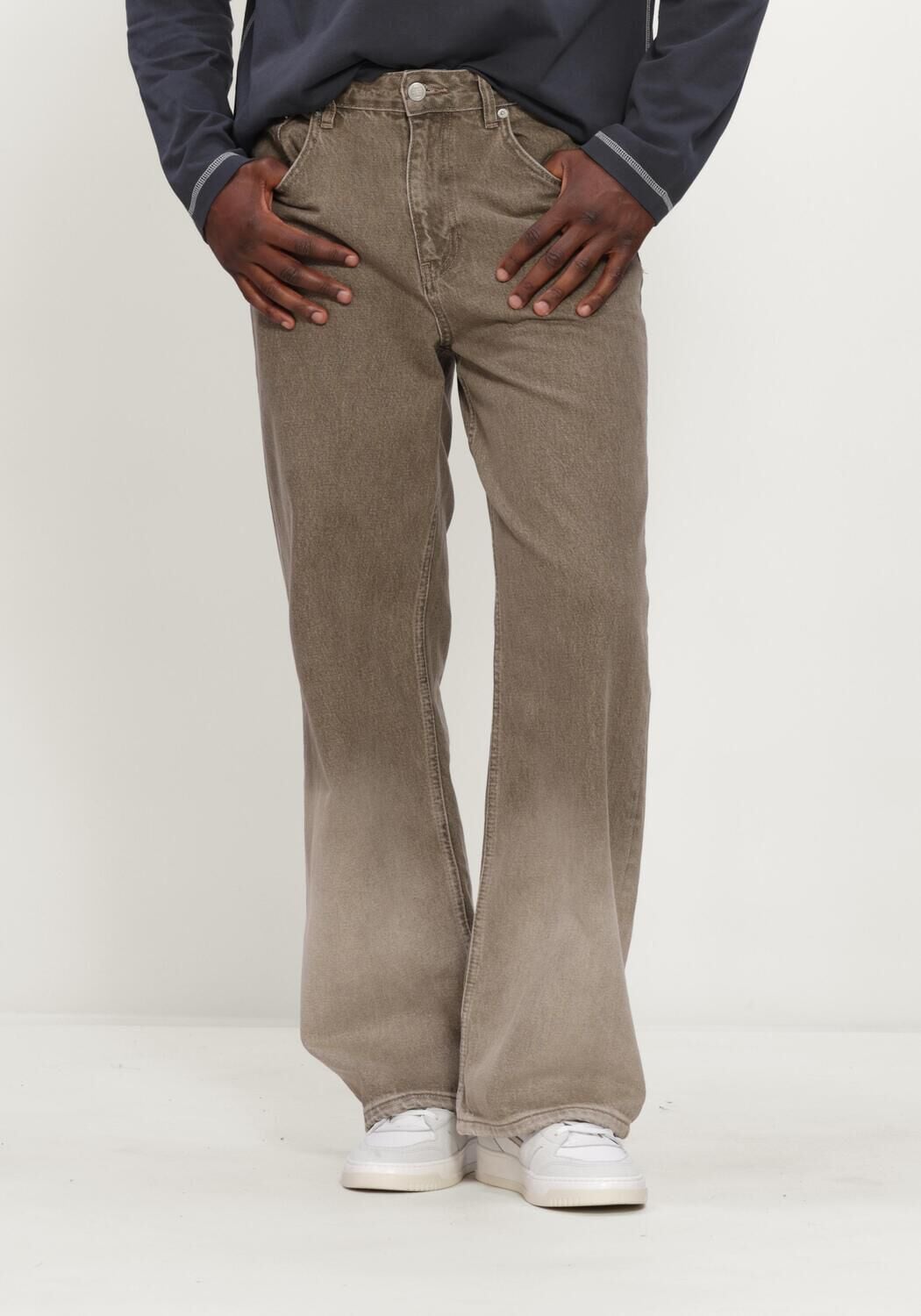Grijze FLANEUR Wide jeans RELAXED JEANS - large