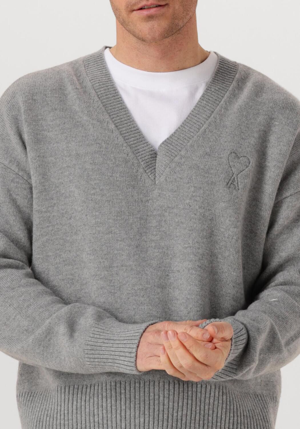 Lichtgrijze AMI PARIS Trui UKS820 MATIS - large