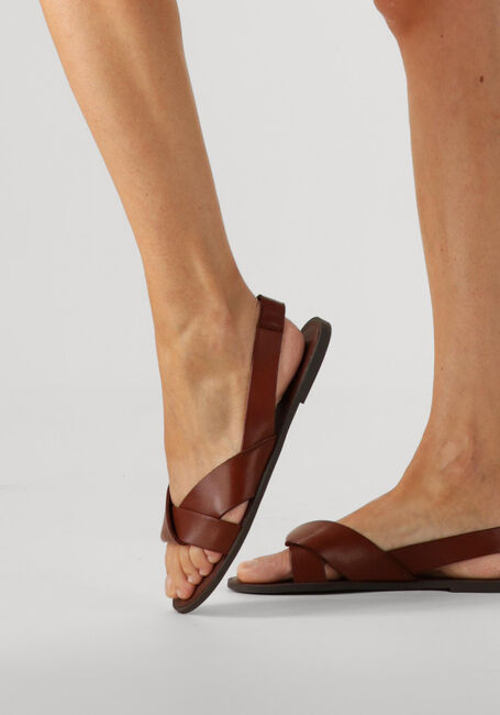 Bruine VAGABOND SHOEMAKERS Platte sandalen TIA 2.0 - large