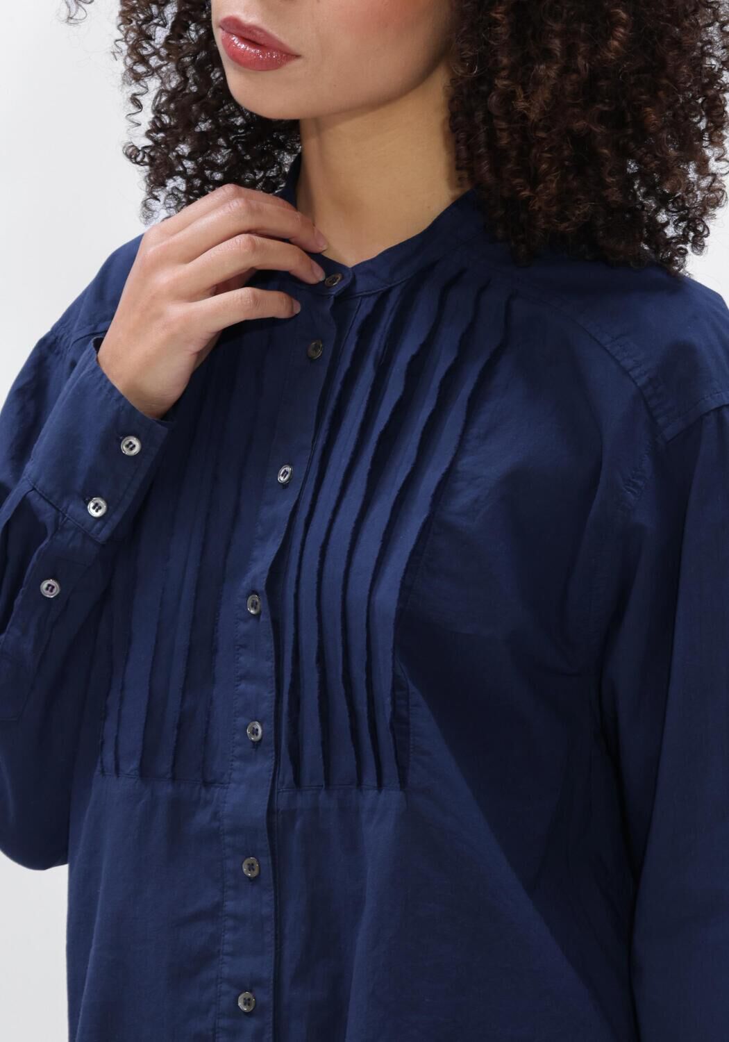 Donkerblauwe XIRENA Blouses MIRANDA SHIRT - large