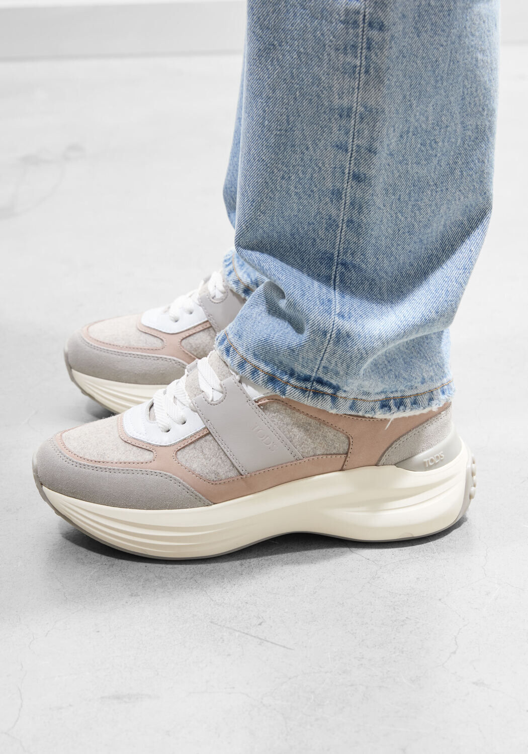 Grijze TOD'S Lage sneakers XXW81L0JP40UMD - medium