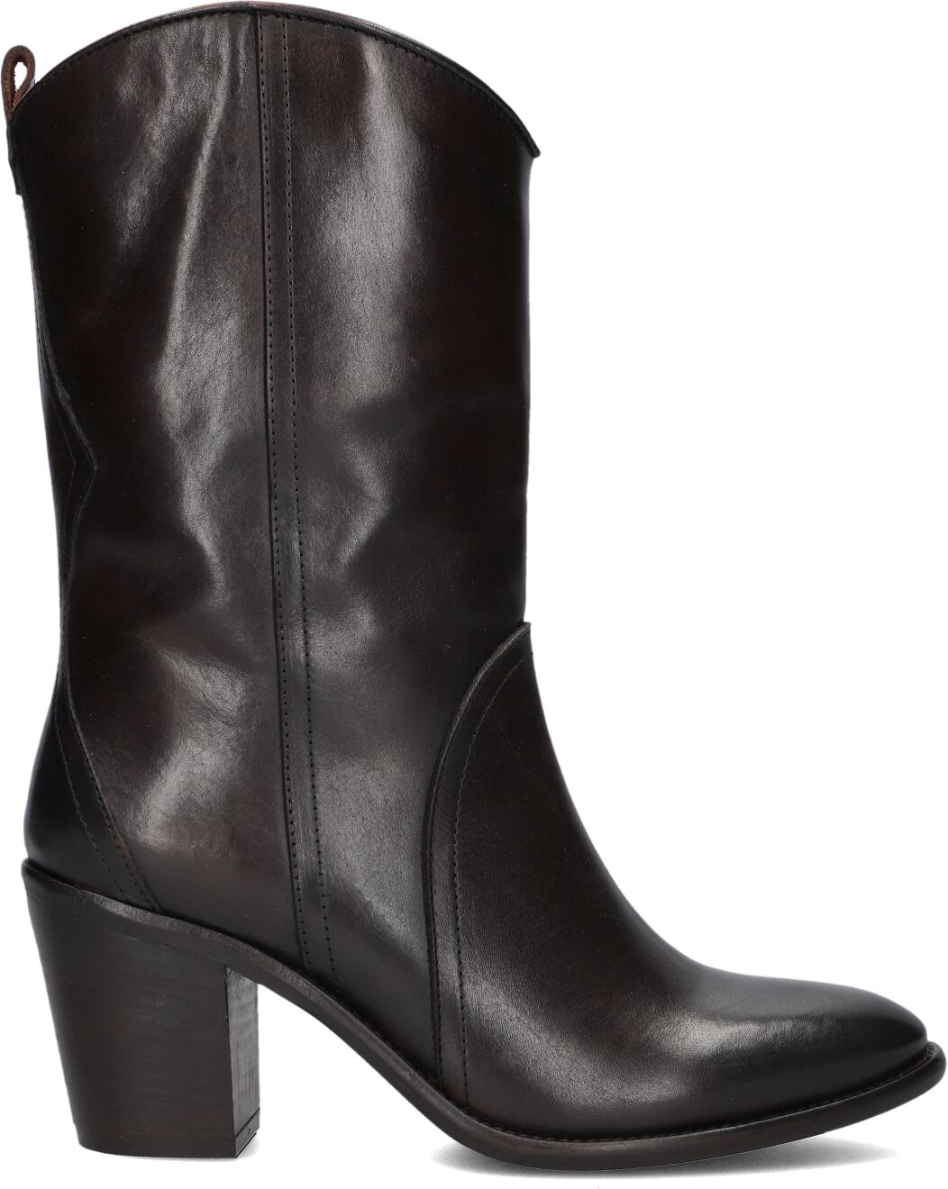 Stefano Lauran Enkellaarsjes
Dames S3121., Maat: 38, Materiaal: Leer, Kleur: Bruin