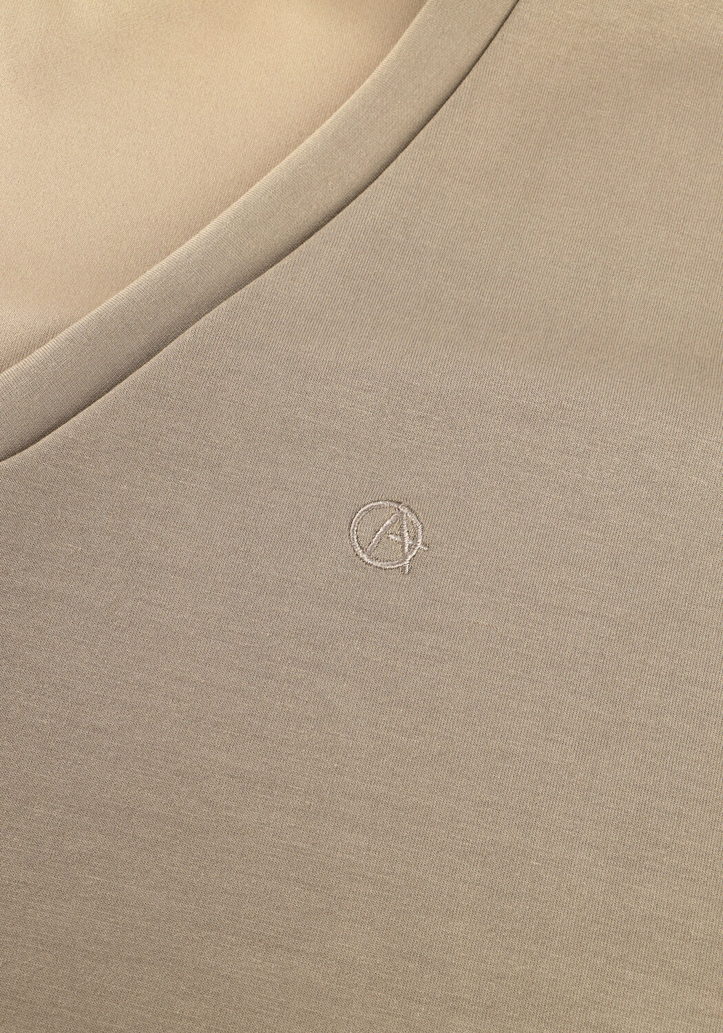 Zand AIMEE THE LABEL T-shirt INGRID - large