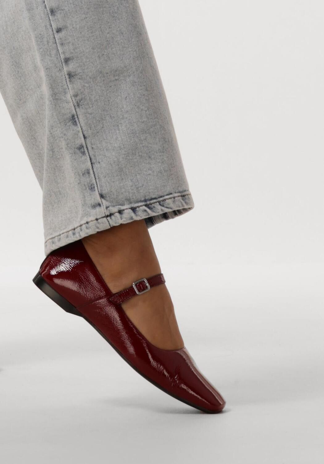 Rode VAGABOND SHOEMAKERS Ballerina's DELIA 460 - large