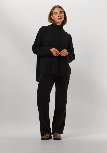 Zwarte RESORT FINEST Pantalon KNITTED PANTS - large