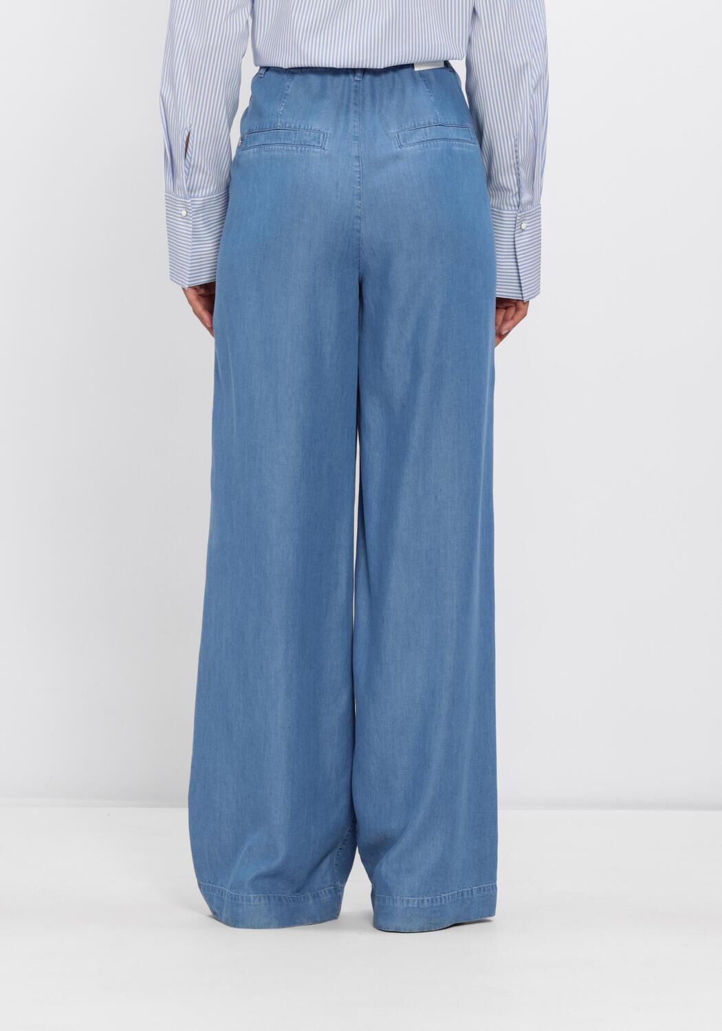 Lichtblauwe MARC CAIN COLLECTION Wide jeans AC 82.19 D63 - large