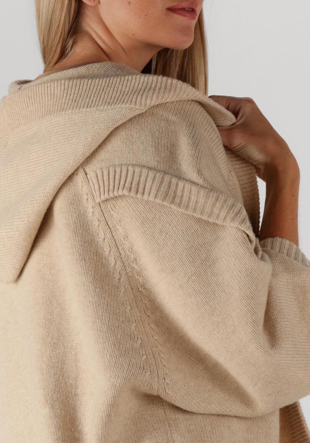 Zand MAX MARA Vest VALS - large