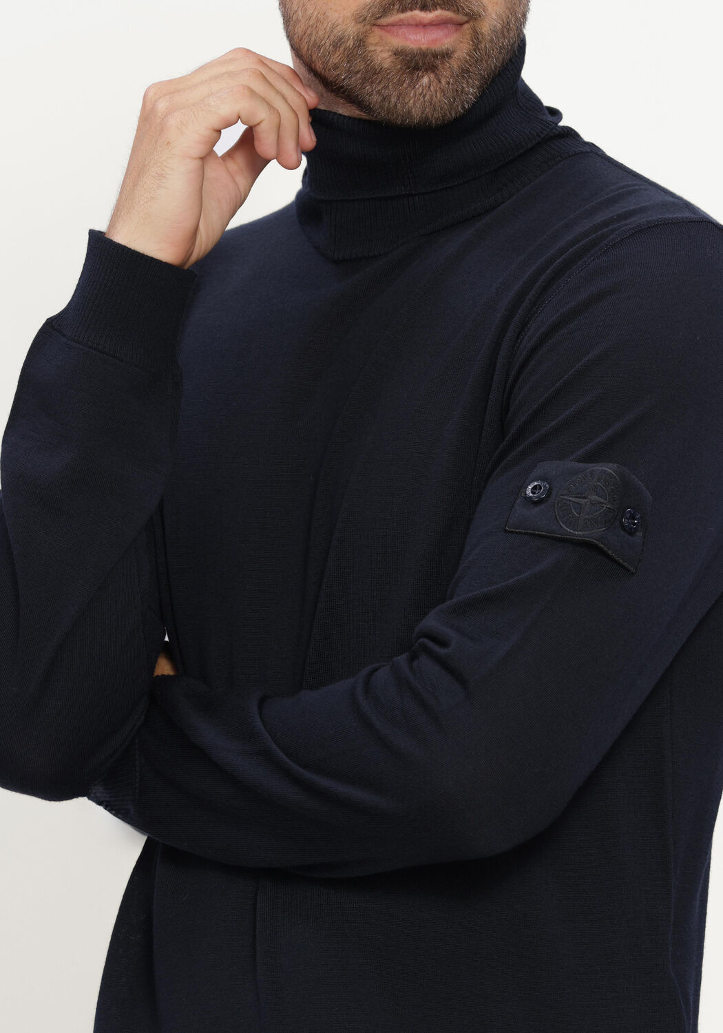 Donkerblauwe STONE ISLAND Coltrui T-NECK S00FC - large