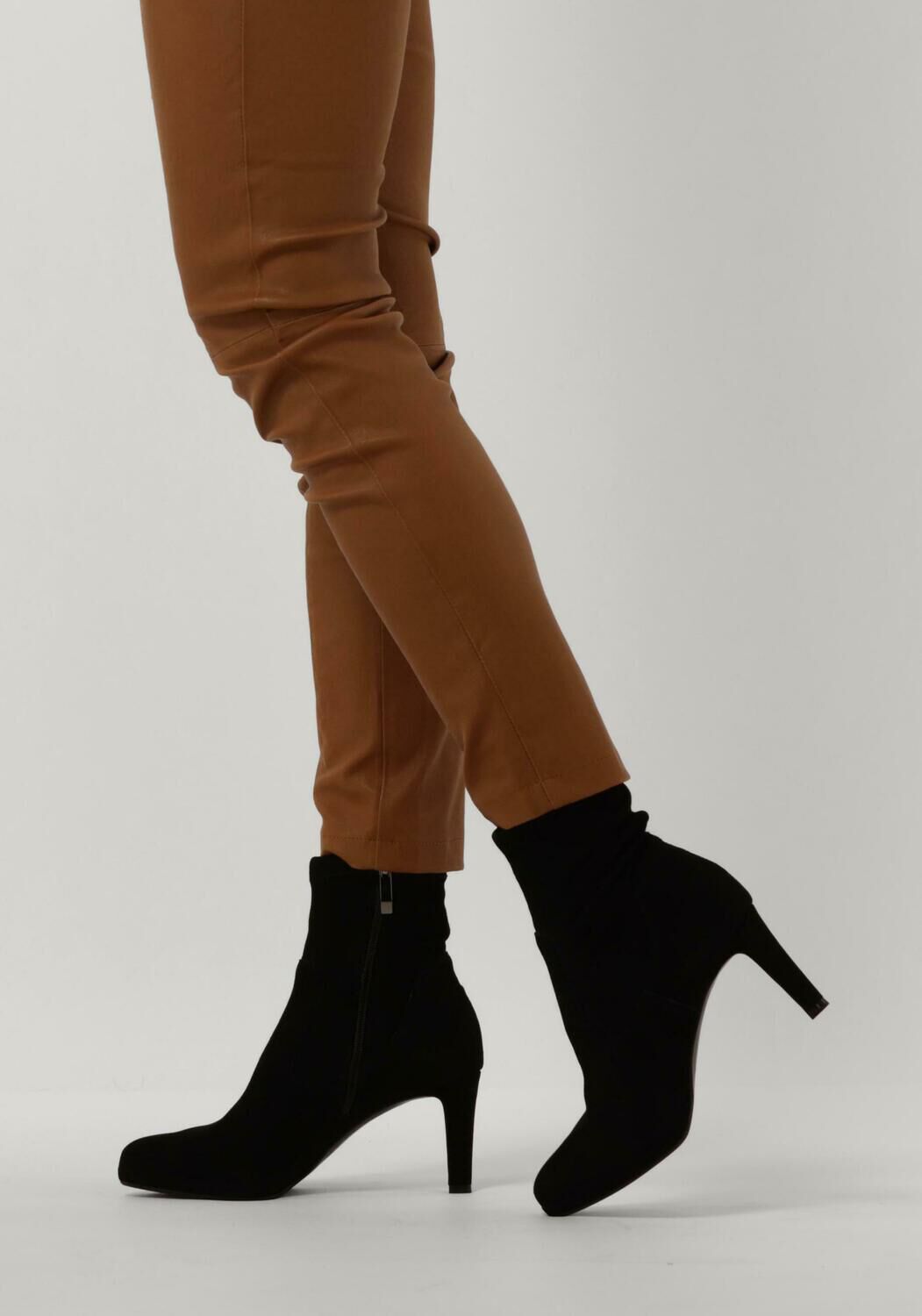 Zwarte PETER KAISER Enkellaarsjes PAKUNA - large