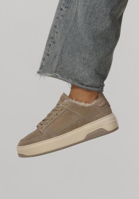 Grijze NUBIKK Lage sneakers BASKET TEDDY Grijze NUBIKK Lage sneakers BASKET TEDDY - large