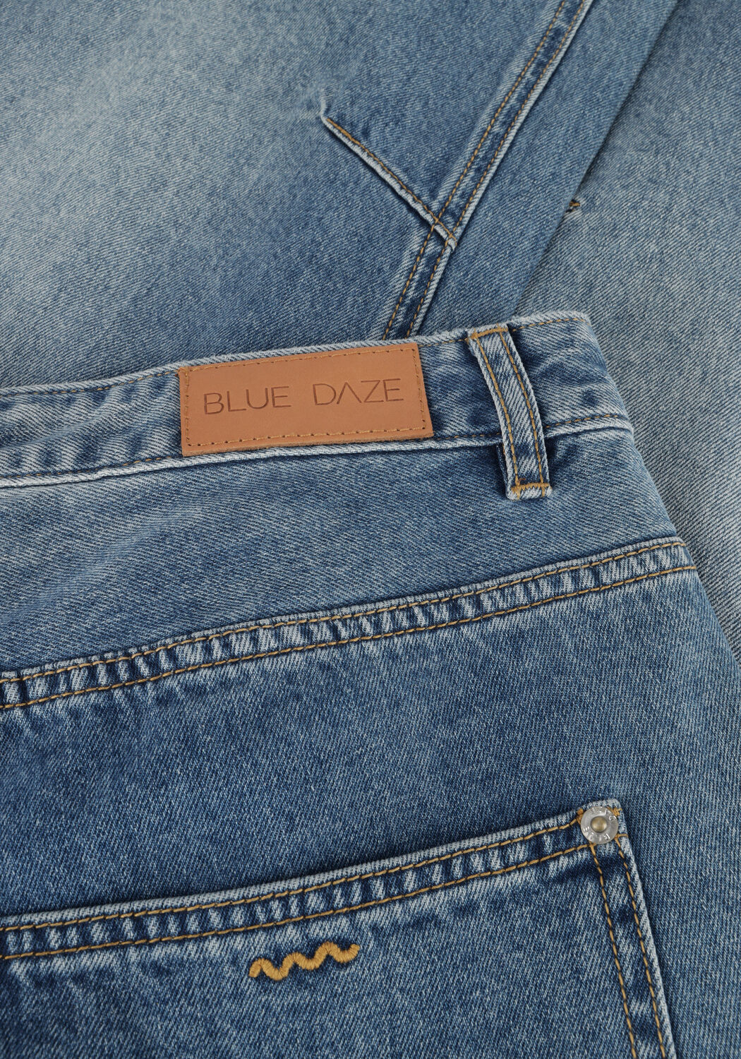 Lichtblauwe SUMMUM Barrel jeans COCOON FIT JEANS VINTAGE - large