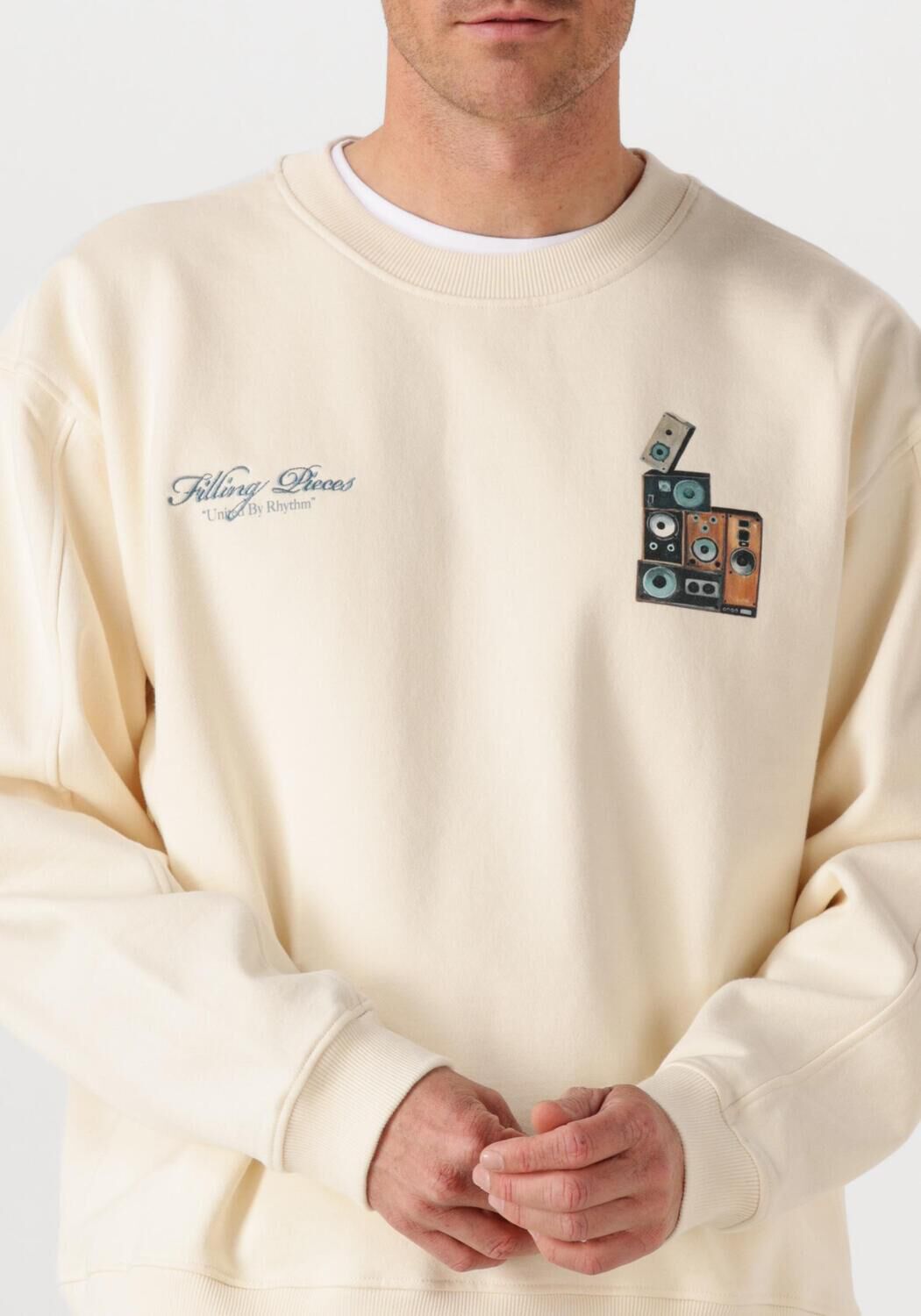 Creme FILLING PIECES Sweater SWEATSHIRT SPEAKER WALL - large