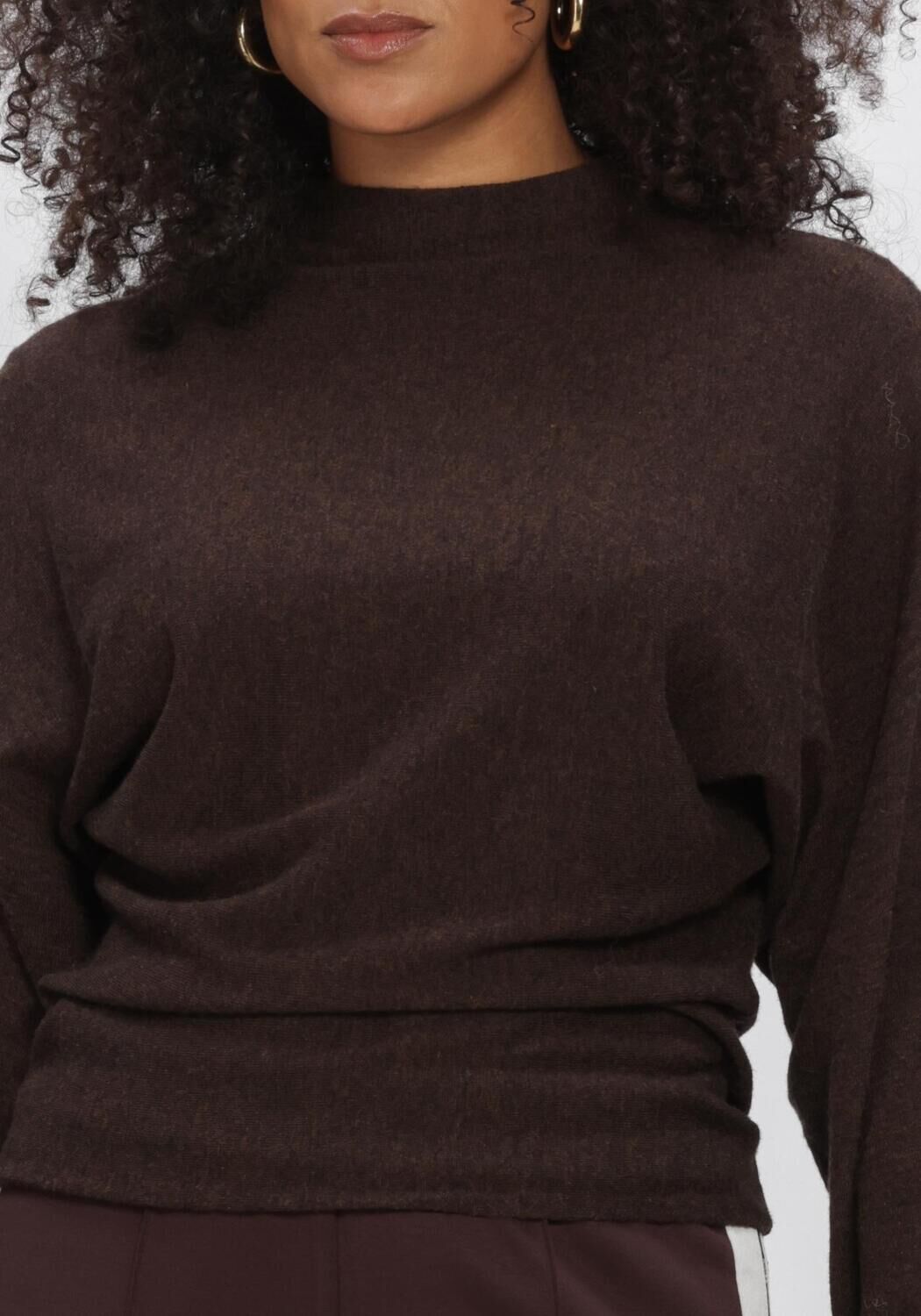 Bruine AIMEE THE LABEL Truien/vesten FUERTAVENTURAW6 KNITTED SWEATER - large