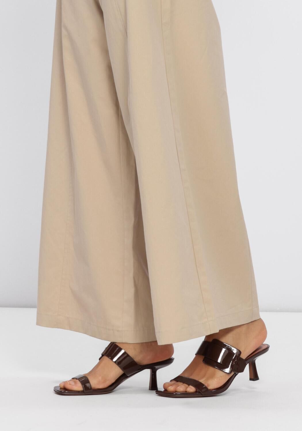 Bruine BIBI LOU Muiltjes 662Z21VK MULES - large