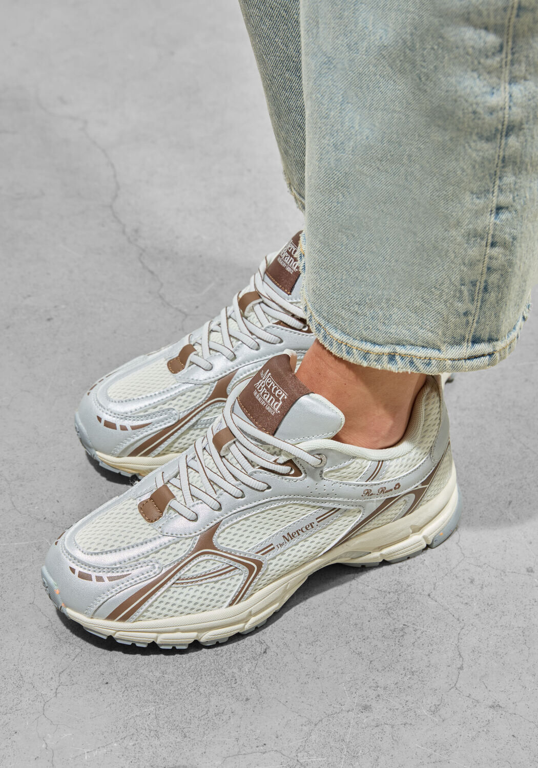 Witte MERCER AMSTERDAM Lage sneakers THE RE-RUN SPEED - medium