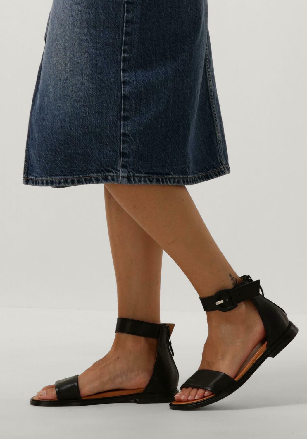 Zwarte AYANA Platte sandalen M05060 - large