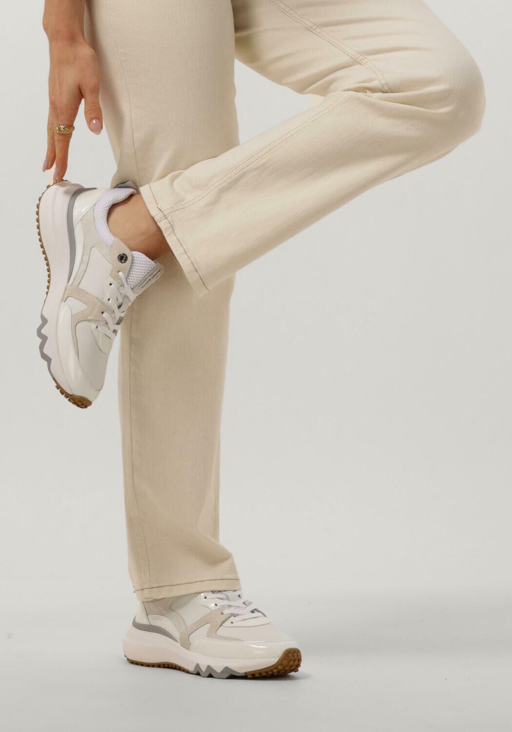 Van assem sneakers on sale