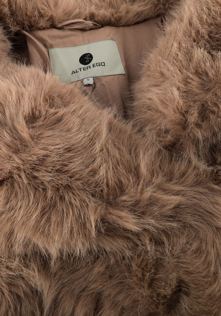 Camel ALTER EGO Faux fur jas ELIN - large