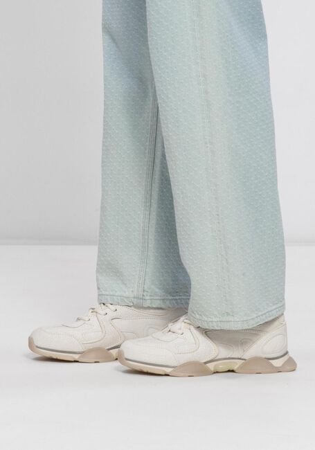 Witte AXEL ARIGATO Lage sneakers ERIS CRACKLED - large