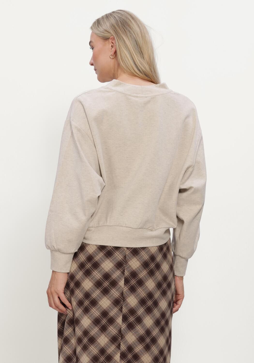 Zand AIMEE THE LABEL Truien/vesten KAAPSTADW6 SWEATER - large