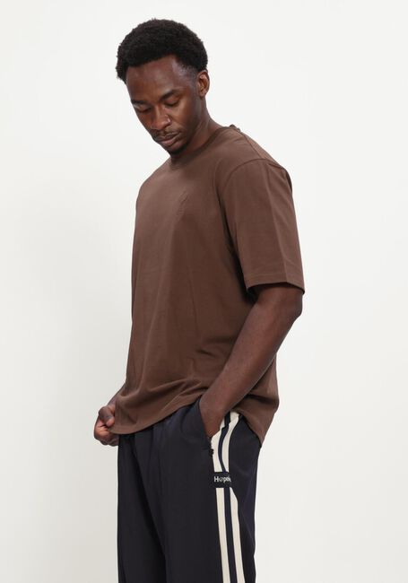Bruine AMI PARIS T-shirt QUOTA - TSHIRT WITH TONAL EMBOSSED BIG AMI DE COEUR - large