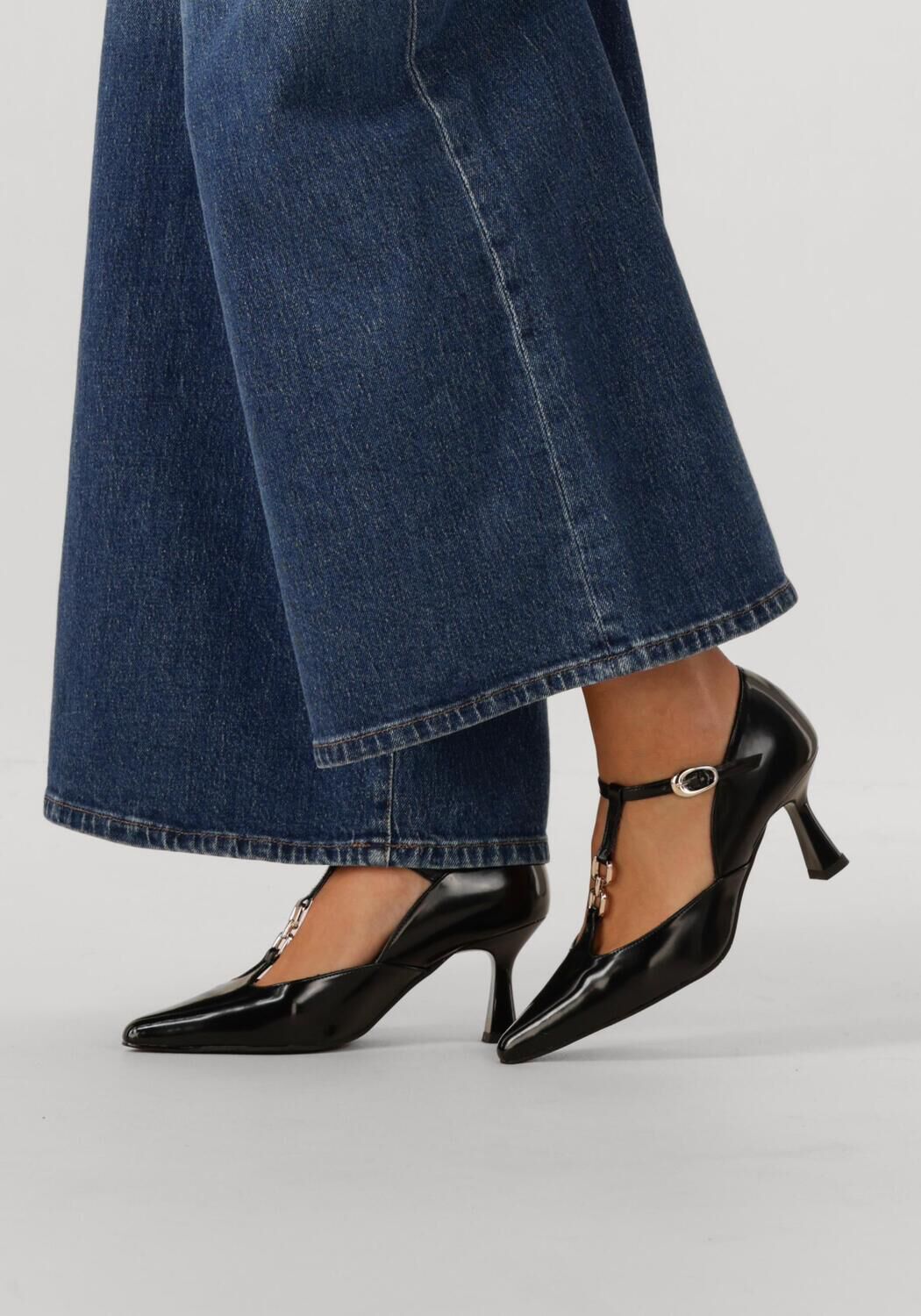 Zwarte LODI Pumps GAMO - large