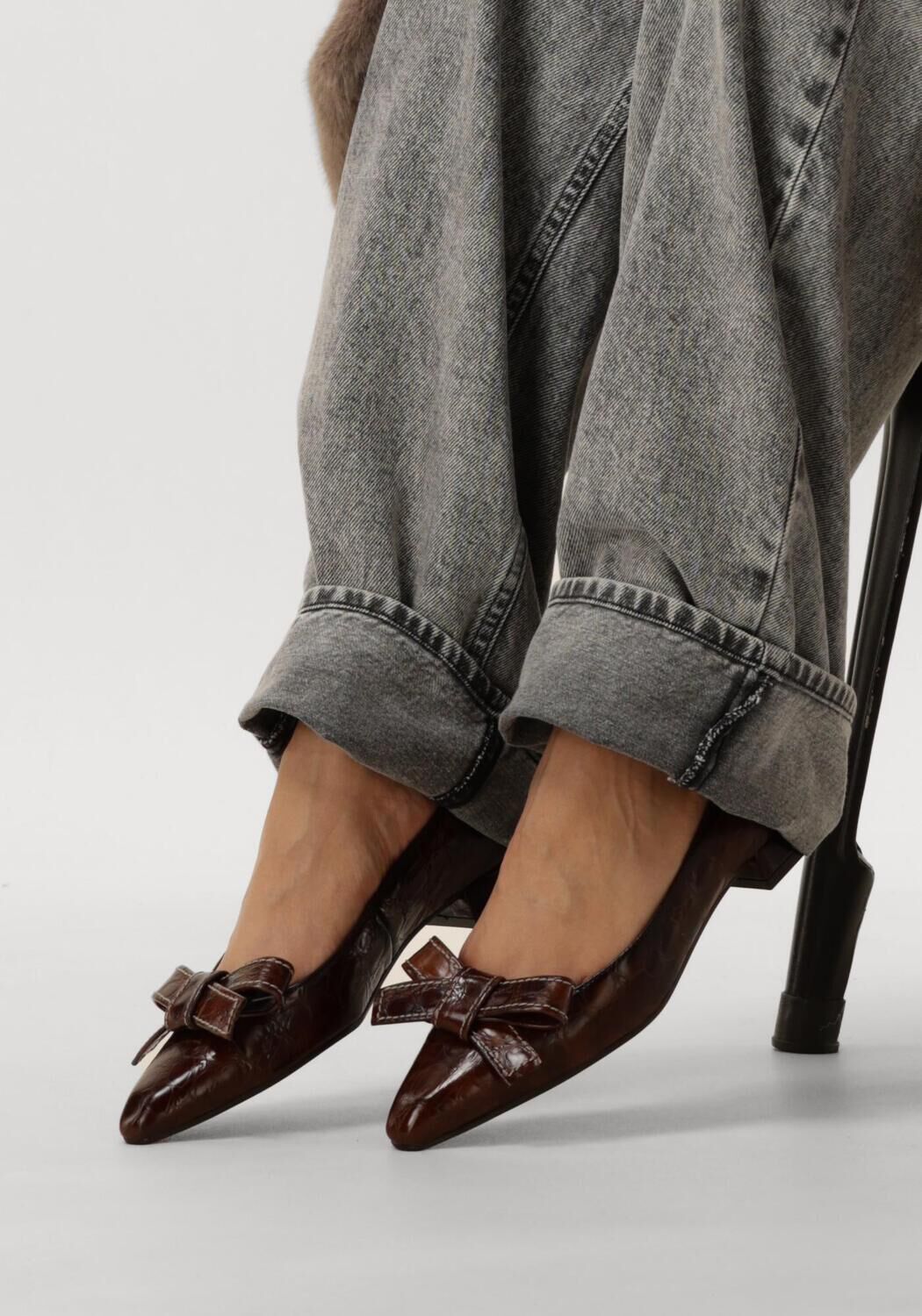 Bruine LODI Ballerina's BRO4981 - large