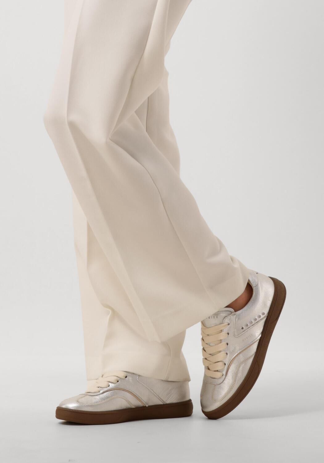 Zilveren NUBIKK Lage sneakers RAY OWEN STUDS - large