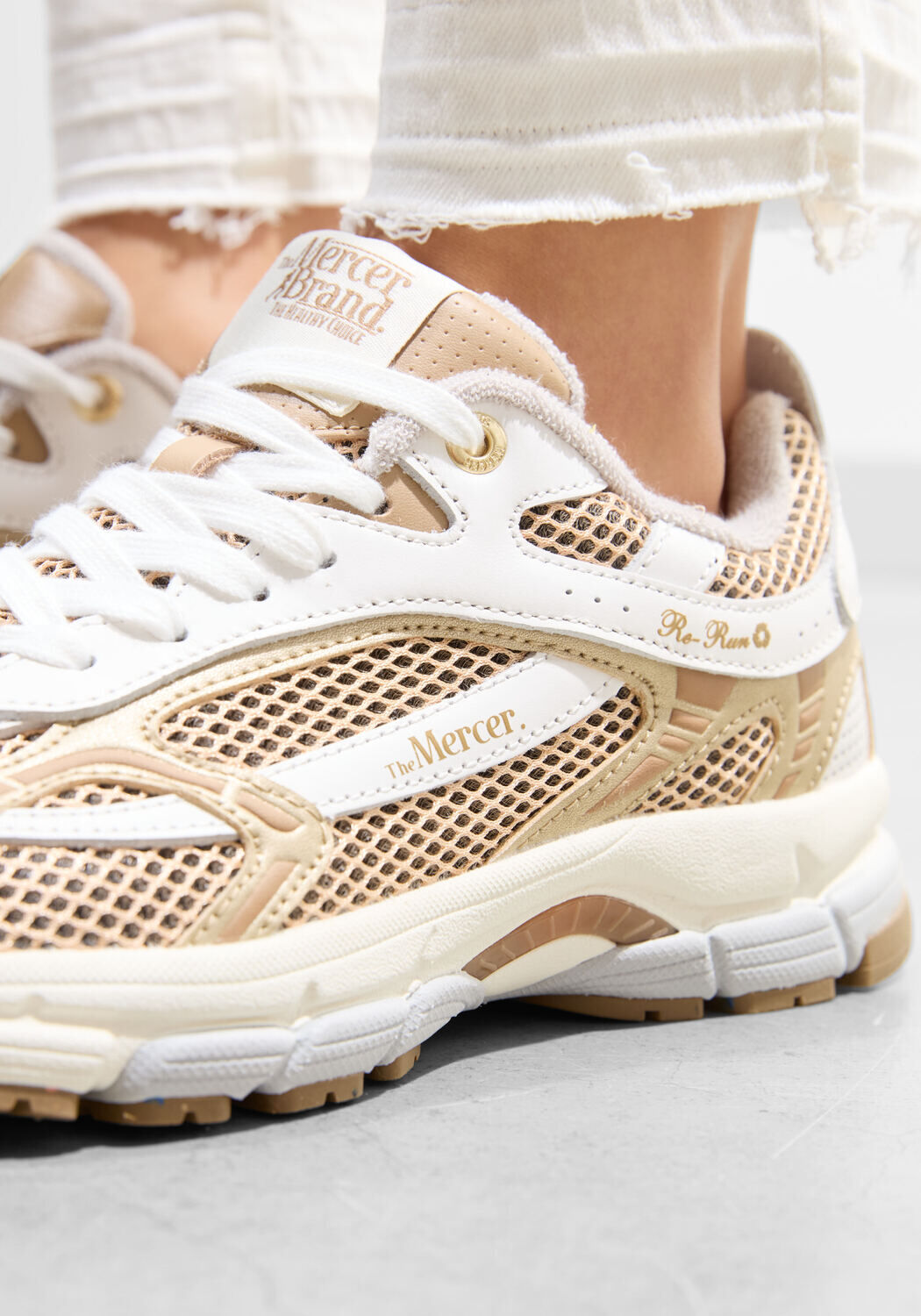Gouden MERCER AMSTERDAM Lage sneakers THE RE-RUN WHITE/SILVER - large