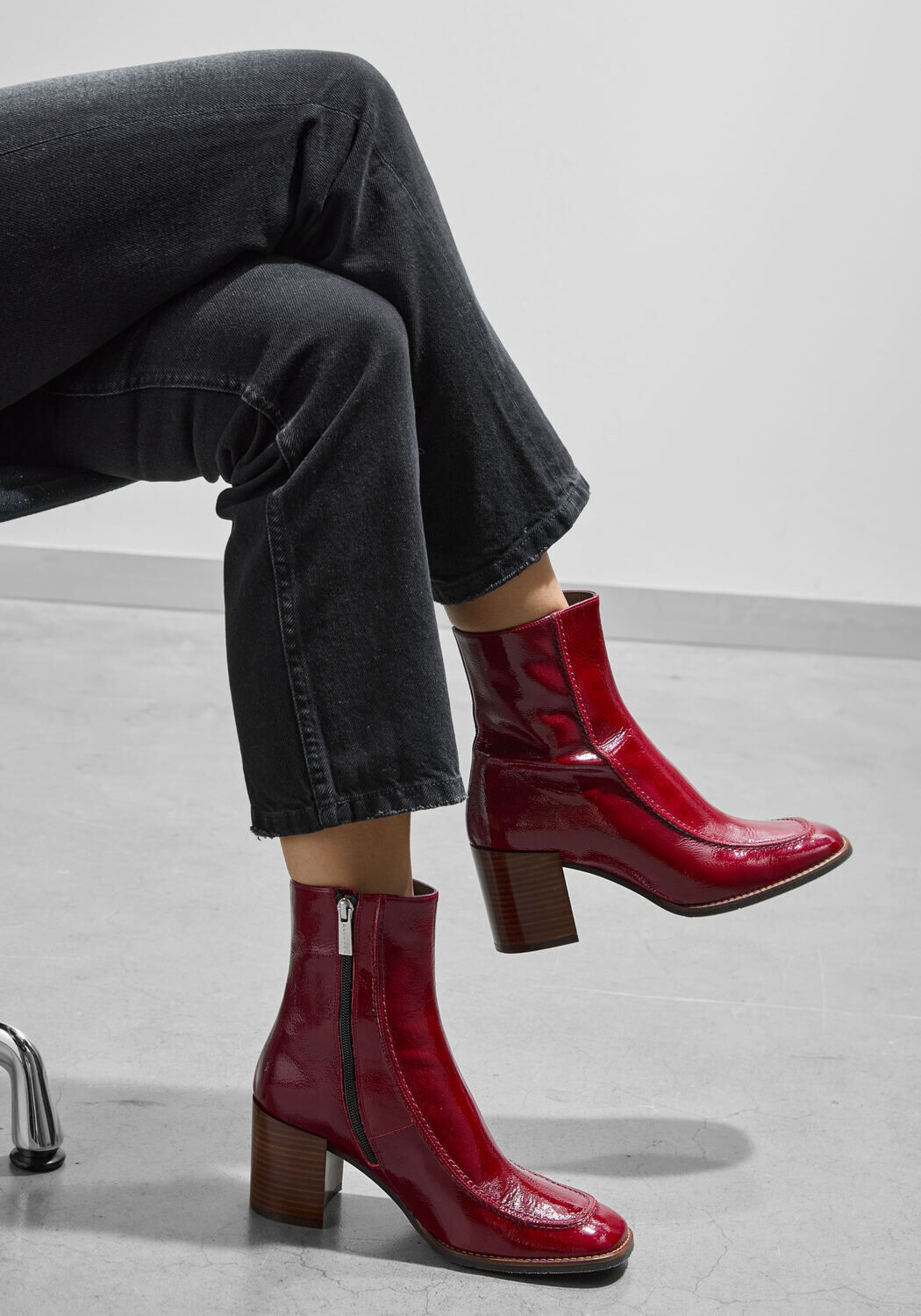 Rode PERTINI Enkellaarsjes 32570 LAK - large