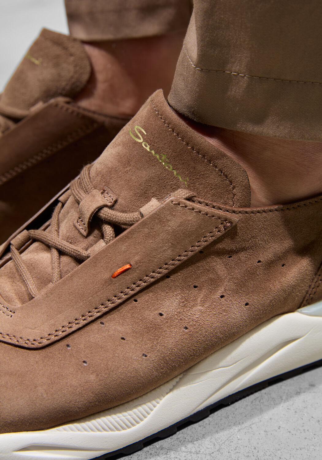 Bruine SANTONI Lage sneakers SUE UNLINED RUNNER - large