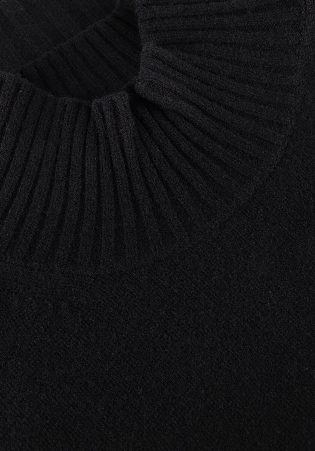 Zwarte KNIT-TED Trui NILA - large