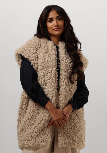 Ecru RUBY TUESDAY Gilet CHRISSIE FAKE FUR LONG GILET - large